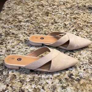 Amazon Beige Pointed-Toe Crisscross Slip-On Mules